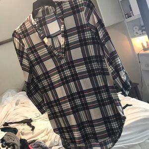 Plaid top
